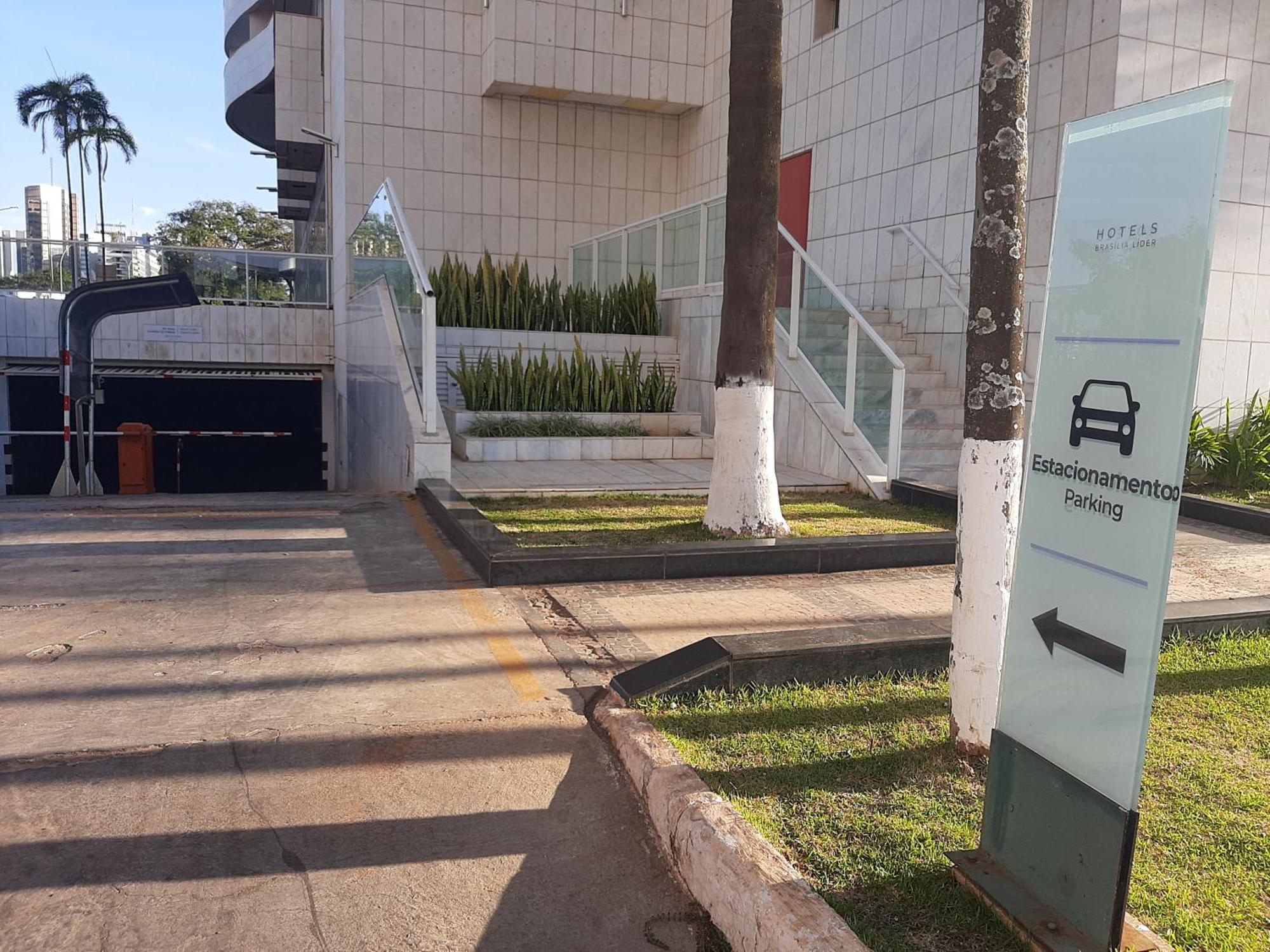 Flat Brasilia 50M2 Com Varanda Exterior photo