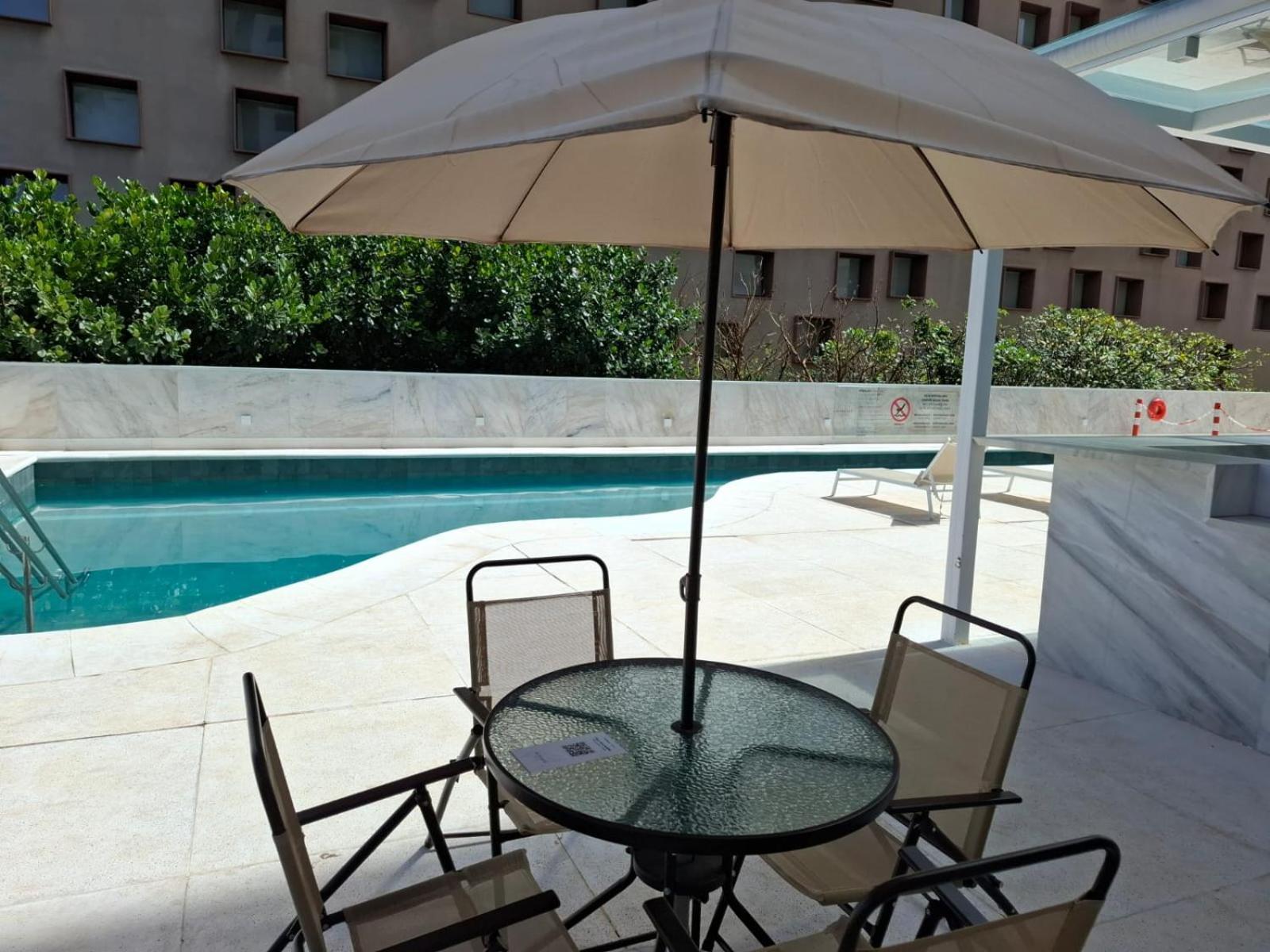 Flat Brasilia 50M2 Com Varanda Exterior photo